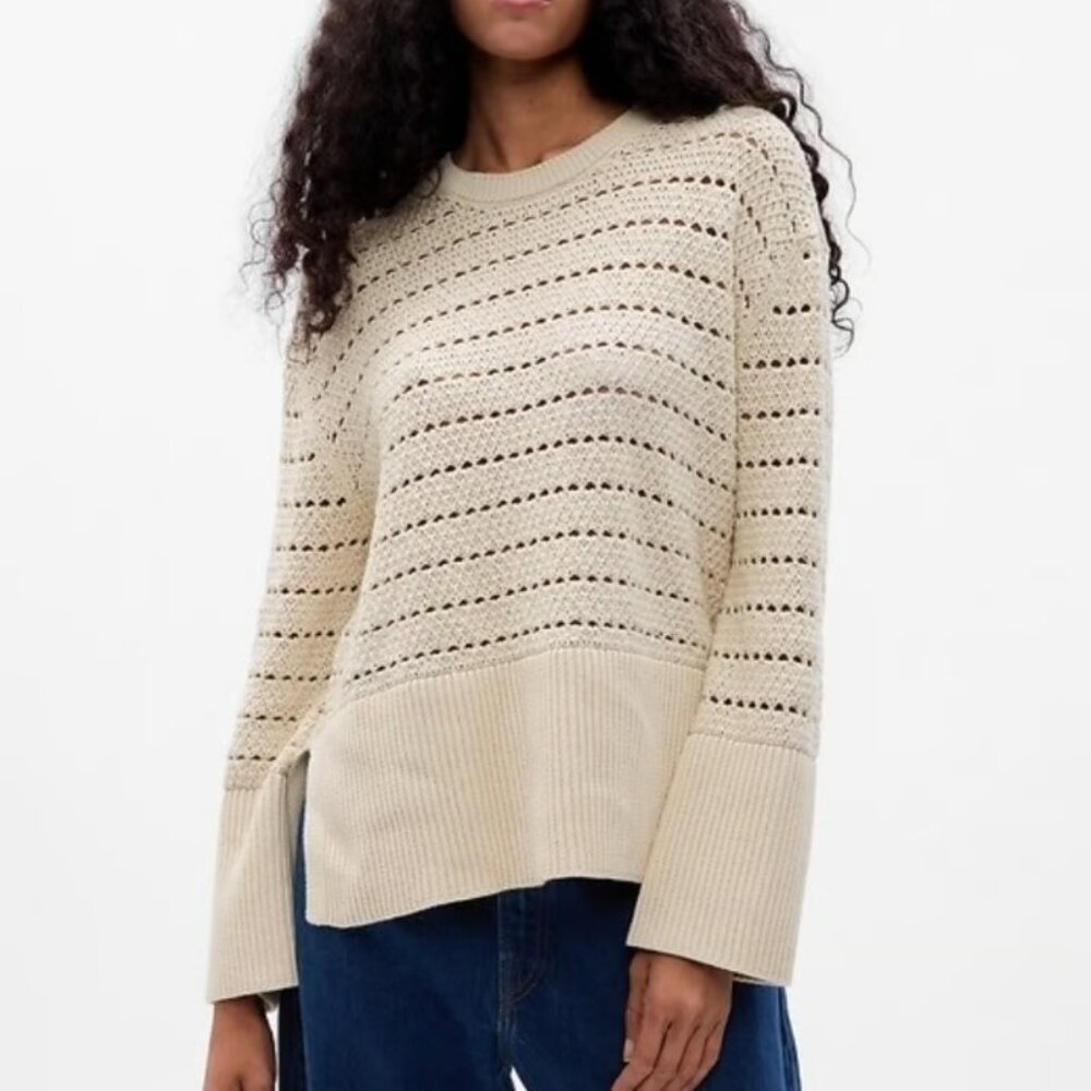 100% Cotton Gap Split Hem Crochet Sweater (Size Medium)
